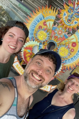 A photo of Jesi and others in the Bahamas.