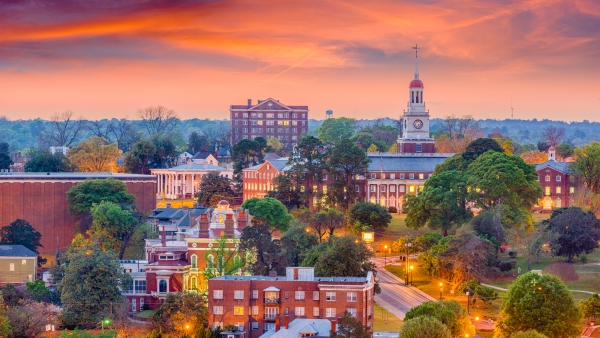 A skyline photo of Macon, Georgia at sunset.
