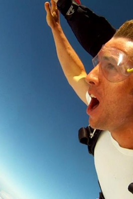 Cory Hainer sky diving